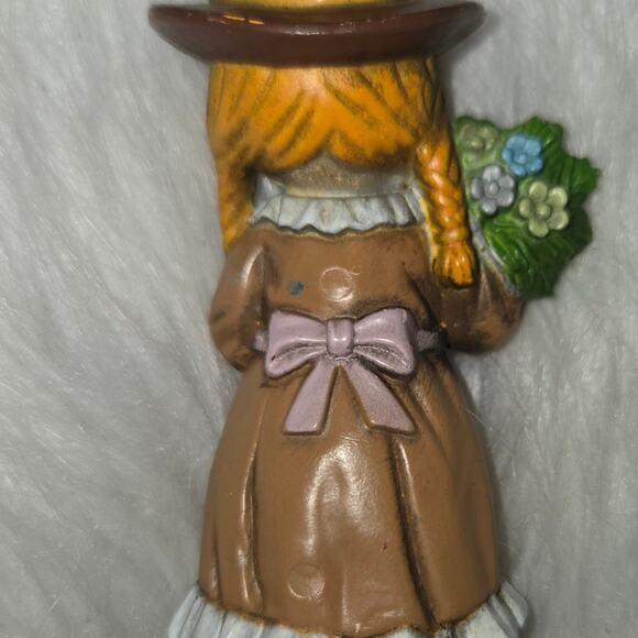 Vintage 1980's Bradford Exchange Ornament Girl with hat & flowers - Picture 4 of 4